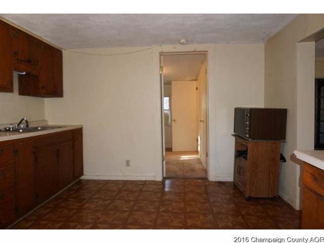 133 W Marshall, Bement, IL 61813 photo 11