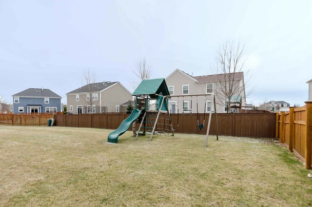 409 Brockton Ave, Elgin, IL 60124 photo 24