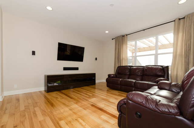 409 Brockton Ave, Elgin, IL 60124 photo 9