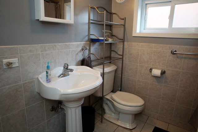 1942 Pine St, Des Plaines, IL 60018 photo 12