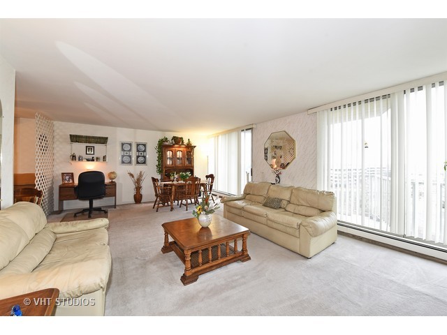 40 N Tower Rd N #9-E-E, Oak Brook, IL 60523 photo 3