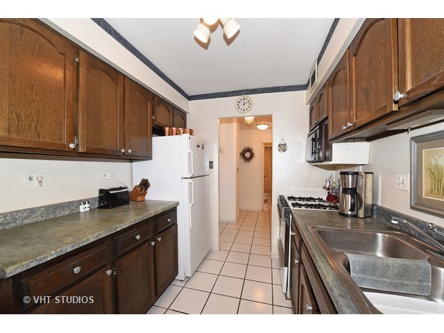40 N Tower Rd N #9-E-E, Oak Brook, IL 60523 photo 4