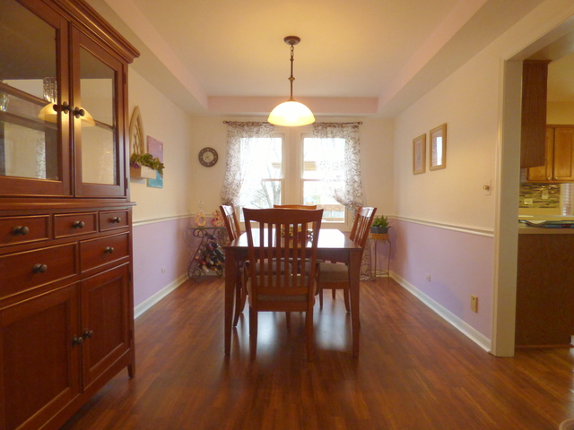 934 Hillside Ct, Bartlett, IL 60103 photo 9