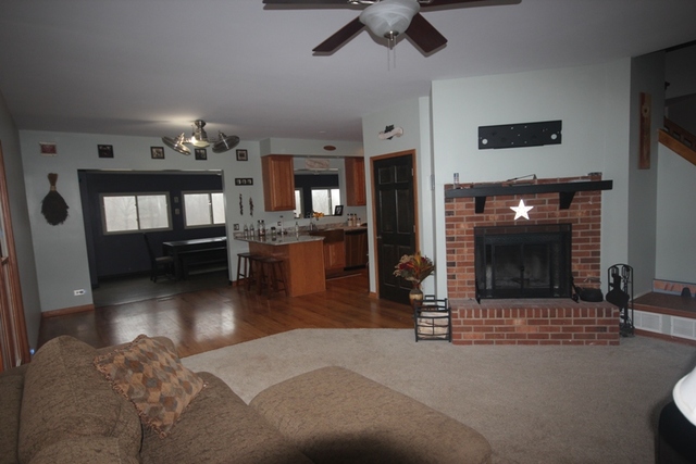 n1761 North Daisy Drive, Genoa City, WI 53128 photo 4