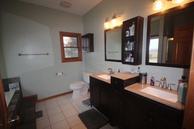 n1761 North Daisy Drive, Genoa City, WI 53128 photo 14