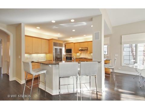 2883 Independence Ave, Glenview, IL 60026 photo 8