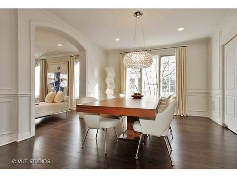 2883 Independence Ave, Glenview, IL 60026 photo 5