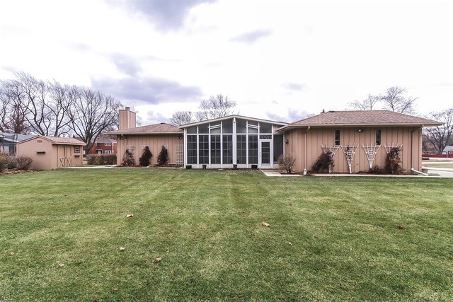 24 E Thorndale Ave, Roselle, IL 60172 photo 3