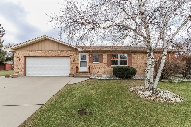 24 E Thorndale Ave, Roselle, IL 60172 photo 2