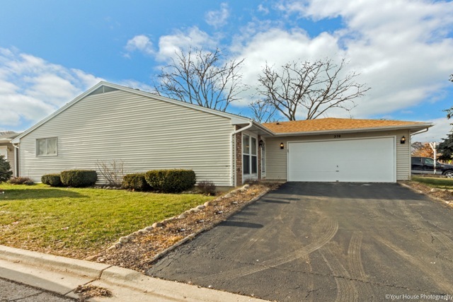 278 Waverly Dr, Elgin, IL 60120 photo 2
