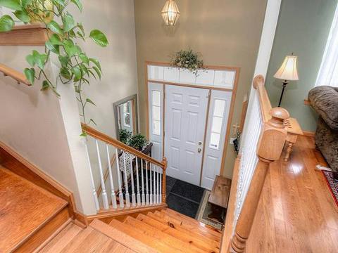 467 E Willow St, Elburn, IL 60119 photo 2
