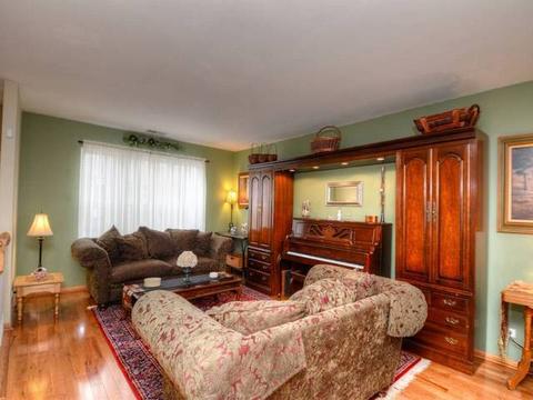 467 E Willow St, Elburn, IL 60119 photo 3
