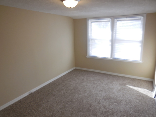 4437 Joliet Ave, Lyons, IL 60534 photo 13