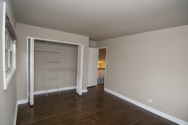411 E Park Ave, Elmhurst, IL 60126 photo 14