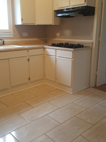 582 North Ave, Aurora, IL 60505 photo 7