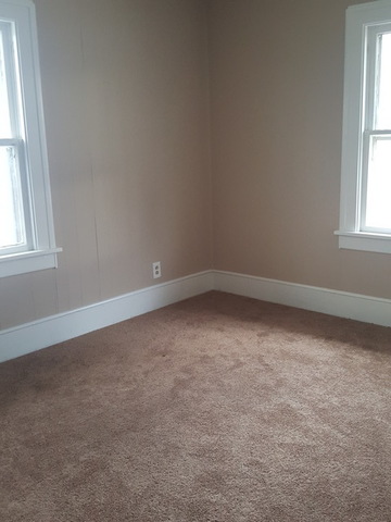 582 North Ave, Aurora, IL 60505 photo 11