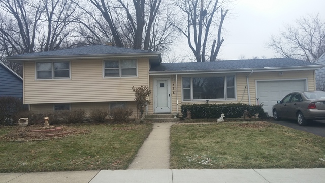 318 Elden Dr, Cary, IL 60013 photo 1
