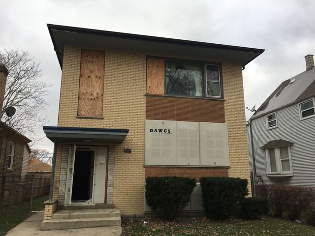 6818 S Artesian Ave, Chicago, IL 60629 photo 1