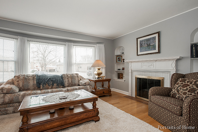 504 Kent Rd, Riverside, IL 60546 photo 6