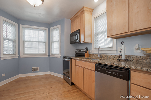 504 Kent Rd, Riverside, IL 60546 photo 5