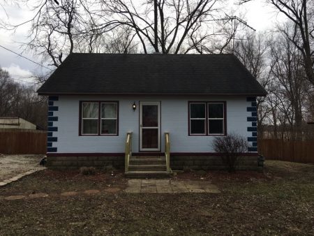 325 E Southmor Rd, Morris, IL 60450 photo 1