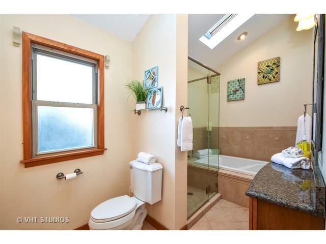 11556 S Artesian Ave, Chicago, IL 60655 photo 7