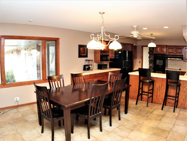 1215 Valley Rd, Bannockburn, IL 60015 photo 5