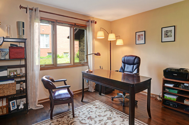 7724 Ridgewood Ln, Burr Ridge, IL 60527 photo 10