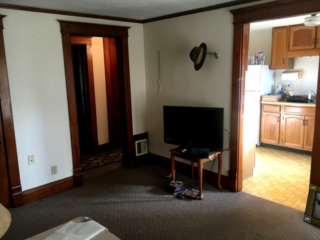 507 E Morgan St, Dixon, IL 61021 photo 9