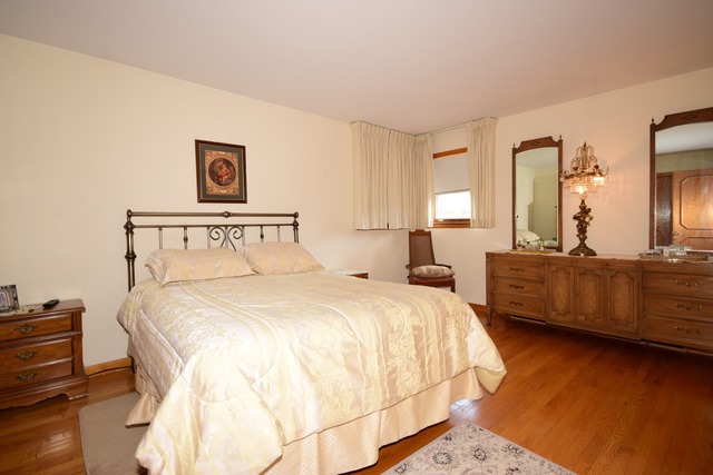 6956 N Central Ave, Chicago, IL 60646 photo 12