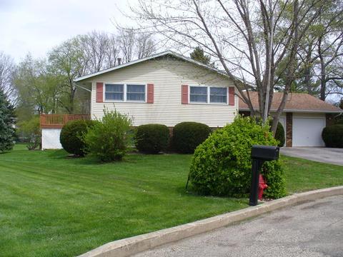101 Clark St, Walnut, IL 61376 photo 1