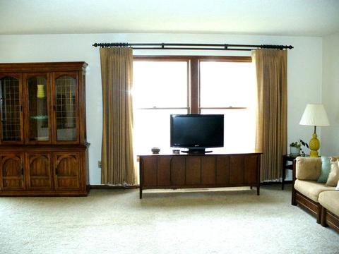 101 Clark St, Walnut, IL 61376 photo 3
