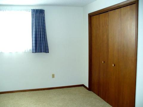 101 Clark St, Walnut, IL 61376 photo 14