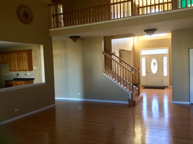 16362 Fairfield Dr, Plainfield, IL 60586 photo 4