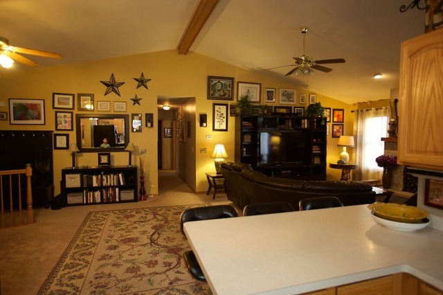 401 Wedgewood Trl, Mchenry, IL 60050 photo 7