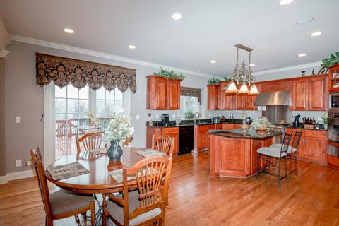 26107 Oakcrest Ln, Plainfield, IL 60585 photo 3