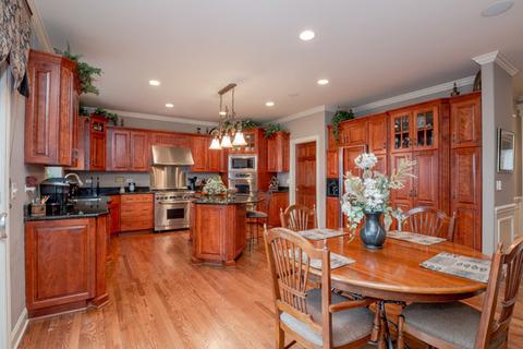 26107 Oakcrest Ln, Plainfield, IL 60585 photo 4