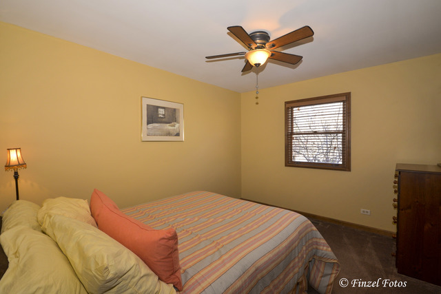 2006 Parker St, Mchenry, IL 60050 photo 13