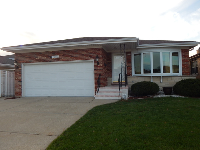 4606 N Anthon Ave, Chicago, IL 60656 photo 1