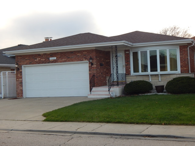 4606 N Anthon Ave, Chicago, IL 60656 photo 2