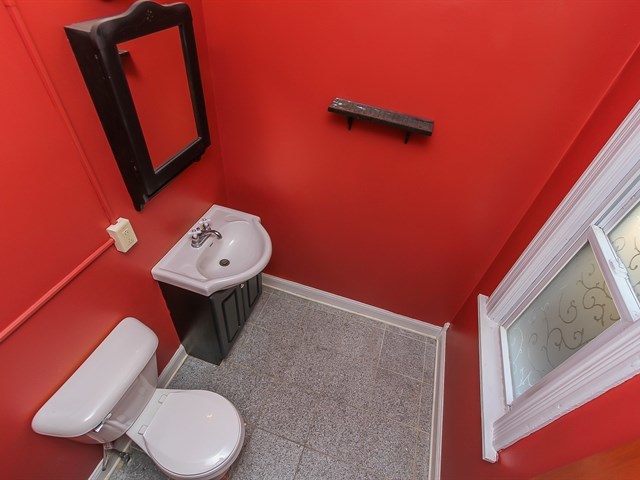 162 N Worth Ave, Elgin, IL 60123 photo 16
