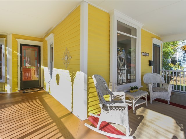 162 N Worth Ave, Elgin, IL 60123 photo 3