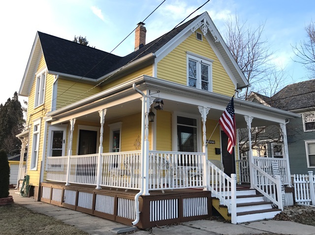 162 N Worth Ave, Elgin, IL 60123 photo 2