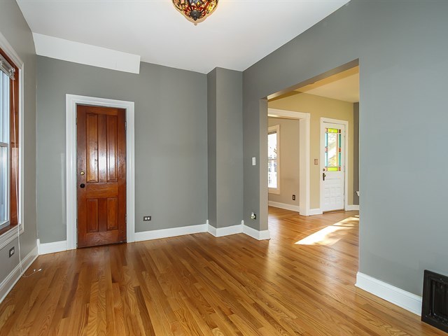 162 N Worth Ave, Elgin, IL 60123 photo 7