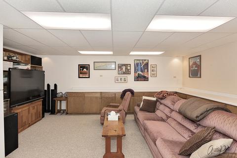 2711 Whiting Ct, Mchenry, IL 60050 photo 33
