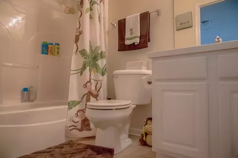 182 Durango Dr, Gilberts, IL 60136 photo 16