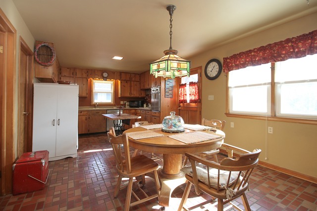 924 W Vanmeter St, Kankakee, IL 60901 photo 5
