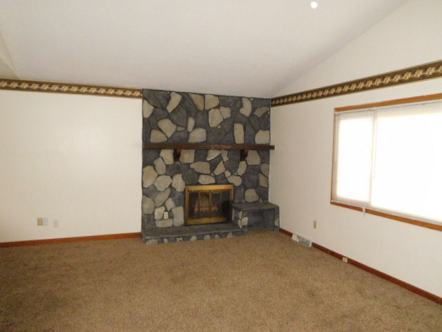1902 Sumac Dr, Champaign, IL 61821 photo 5