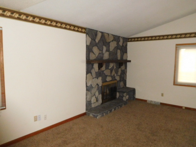 1902 Sumac Dr, Champaign, IL 61821 photo 8