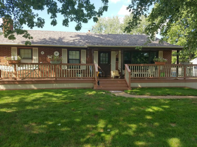 357 Division St, Crete, IL 60417 photo 1